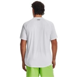 UNDER ARMOUR Men's UA Velocity Graphic Short-Sleeve Crew -Iron Stride Men Shop 2089155 101 alt3